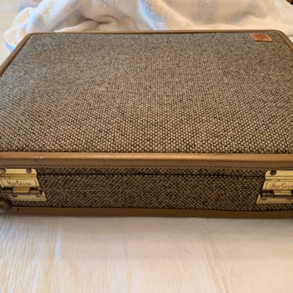 Hartmann Vintage Tweed and Leather Briefcase - Picture 10 of 13